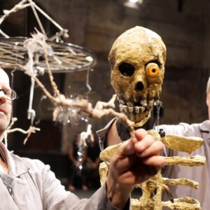 Foto des Theaterstück Der Reigen des Figurentheaters Wilde & Vogel in Leipzig (foto Dana Ersing).